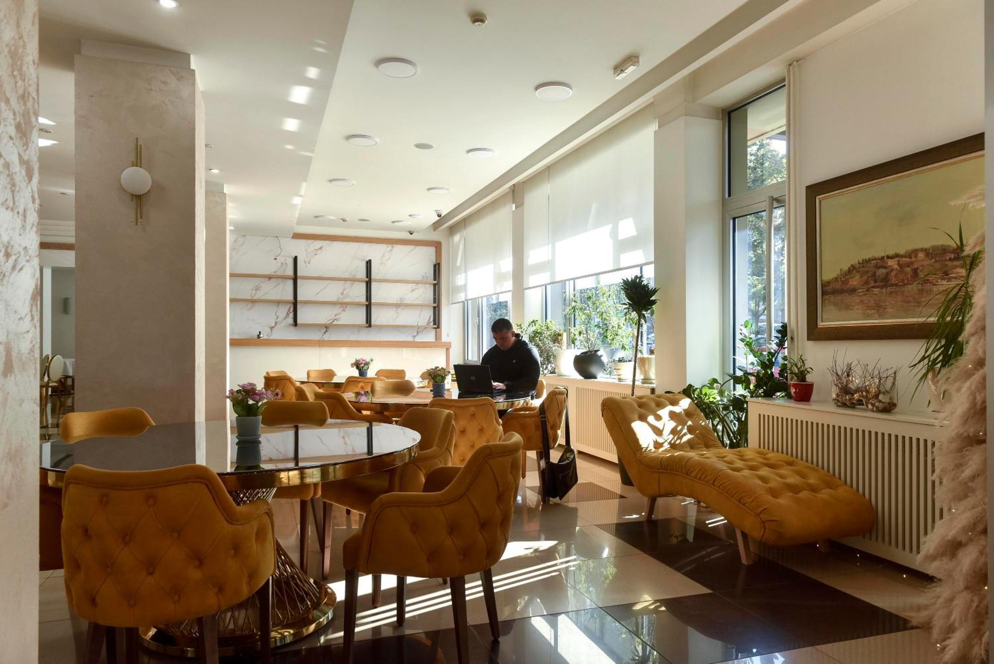 בלגרד Hotel Sumadija מראה חיצוני תמונה